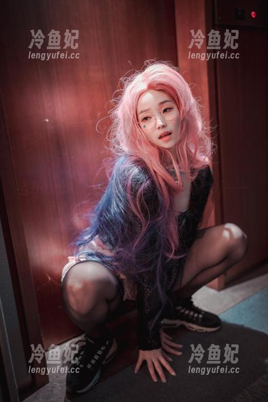 当Bambi(밤비)遇上[BLUECAKE]——兔女郎乱入，福利图片太苏了！