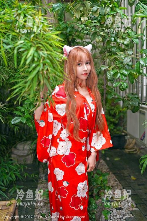 Feilin嗲囡囡 - 资源一波接一波，王婉悠Queen用毛衣把冬天都穿得热乎乎的，咋能不迷？