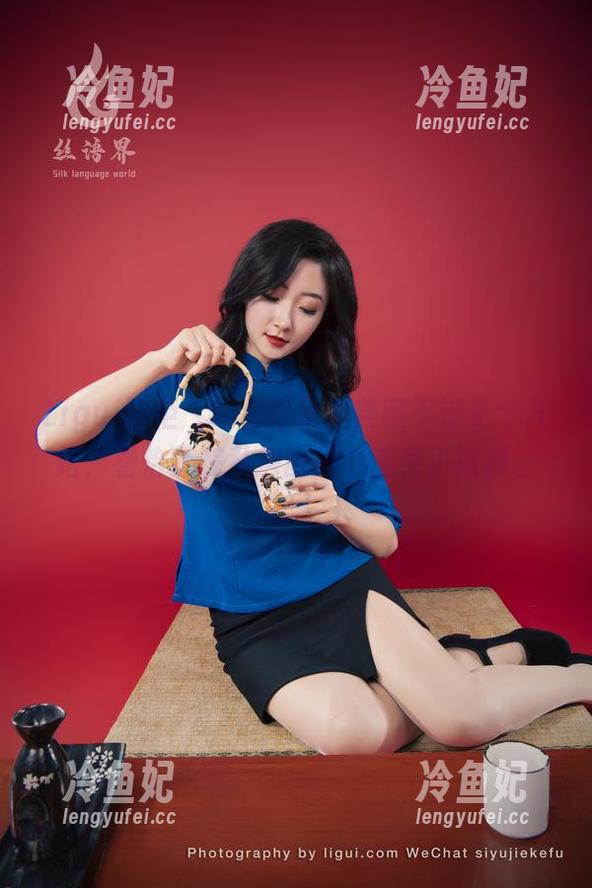 Ligui丽柜-怡萱 Ligui丽柜 - Ligui丽柜典藏不过是个开始,看怡萱在私房图片中变身小妖精。
