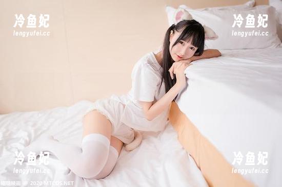 精选套图，喵糖映画把夏季JK制服的样子描绘得比我的早晨咖啡还香浓。