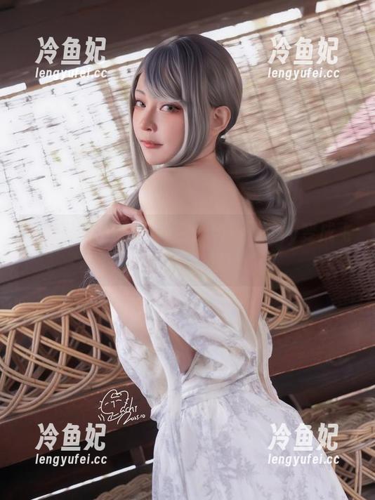 私房里的Machi马吉：当Firefly变成飞蛾——别再盯着灯泡了！