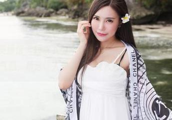 MyGirl美媛馆 - 短裤下的Angela小热巴，图片散发出一点点调皮的气息，精选让人想说：这夏天可谓是别有一番风味！