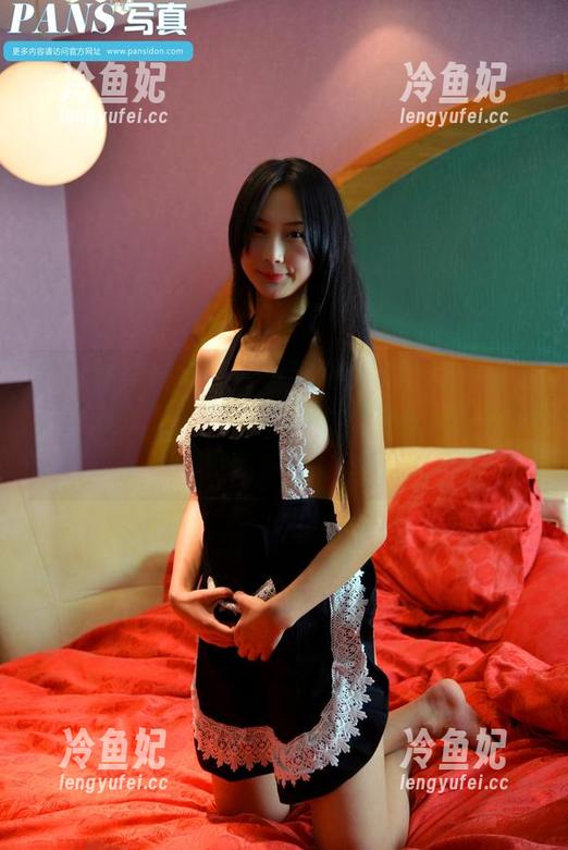 PANS摄影-甜馨 PANS摄影 - 每次看到甜馨穿红裙的美图,内心只有一个failed的羡慕,谁能撼动她的美好吗?