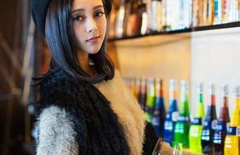 TGOD推女神 - 每次看到艾小青的体操服作品，我总要问：唯有网盘能藏住？