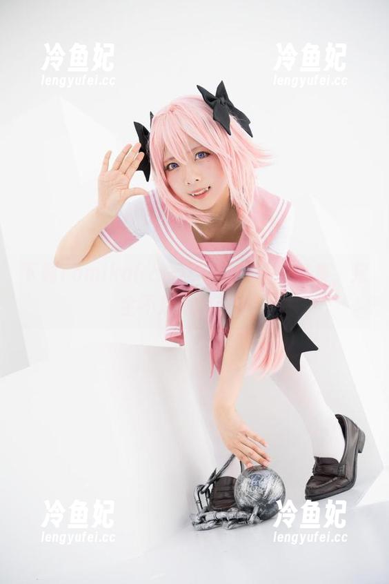 下载Tomiko(とみこ)的FGO写真集，完全不后悔的那种！