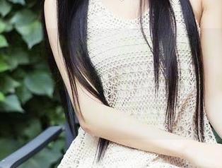 TouTiao头条女神 - 想要感受烟火气吗？周思超的全套厨娘图片，一不小心就让你想给自己下厨！