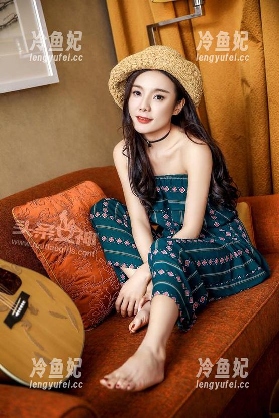 TouTiao头条女神-申美嫣 TouTiao头条女神 - 细节决定一切,申美嫣睡衣图集,下载可考究!