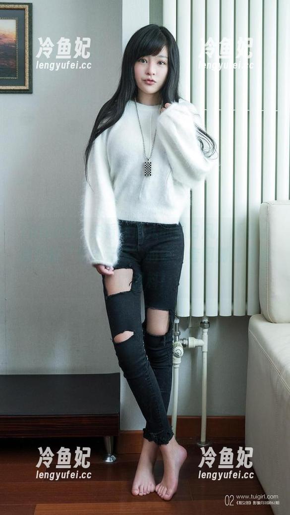 TuiGirl-林清儿 TuiGirl - 来看林清儿的黑白风,原图让我想起“无色无味”的饭,套图则是满满的调料!