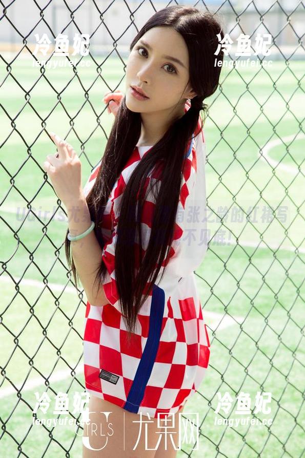 UGirls尤果网-张之龄 UGirls尤果网 - 网盘里有张之龄的红裙写真,照样漂漂亮亮不见底!