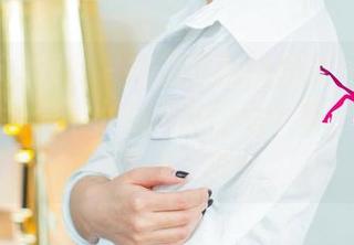 UGirls尤果网 - 黛蓓琪黑白图包—高清的那种，让你不小心用嘴巴点个赞，然后发现手是空的！