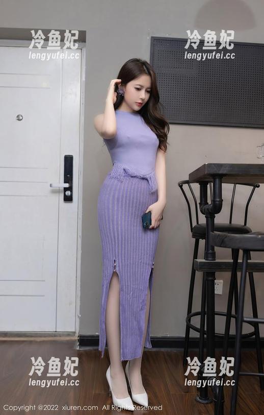 Xiuren秀人网-婠婠么 Xiuren秀人网 - 婠婠么的白衬衫:这种免费写真,让我好想换衣服!