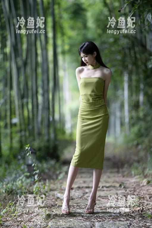 Xiuren秀人网-徐莉芝Booty Xiuren秀人网 - 徐莉芝Booty坐在浴缸里的氛围,高清得让人想一探究竟的壁纸!