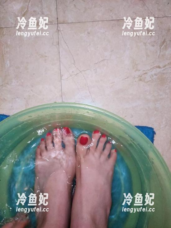 YuYu超甜丫 微密圈 - YuYu超甜丫姐姐的写真精选,这才是真正的低调奢华吧