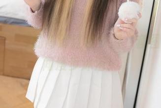 Yuka(유카)的高清红色梦游，套图带你夜间漫步沐浴！