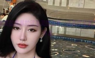 微密圈 - 不爱笑的赛琳的旅拍美图分享，让我想起那次莫名的食物中毒