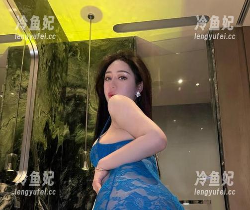 不爱笑的赛琳 微密圈 - 发现不爱笑的赛琳的女孩合集,哎呀,触动心strings的那种,可能会一直刷。