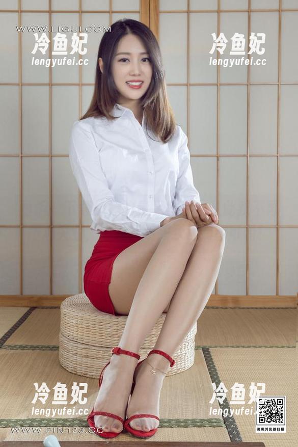 丽柜 - 下载婷婷的贵足盛宴，从此我不再担心失业，因为我手头永远有图可看！