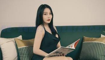 丽柜 - 透明的英子，图包里藏了啥小心思？