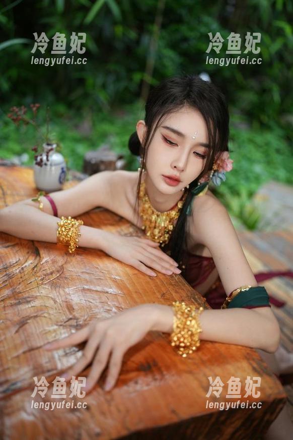 余多多Dudu的ASMR福利写真集，声音吗，还是别的？