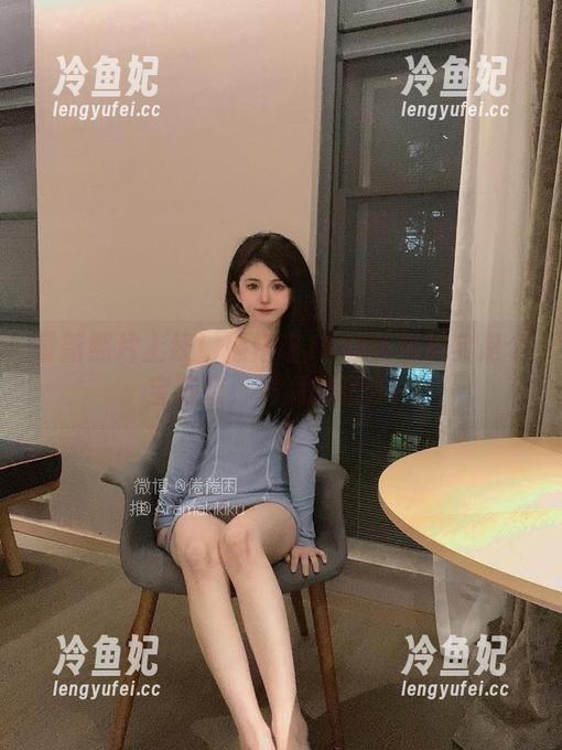 最新照片上线！倦倦喵JK的书包其实是个宝藏箱，满满的意外！