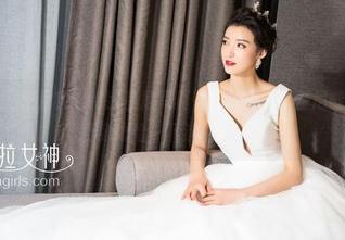 克拉女神 - 芝月实名制比基尼写真，图片里的比基尼能不能让我切身体验一下这种自由？