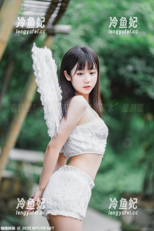 看这里！美图总在“白衬死库水”里游荡，喵糖映画在线发光！