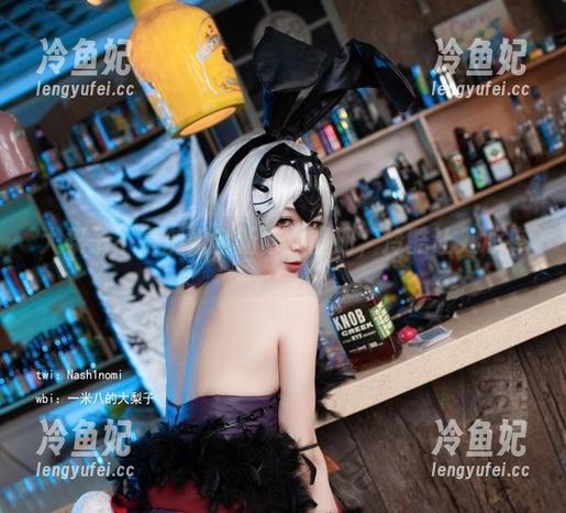 大梨子不是御姐全新修女图册，冷酷让人心痒。