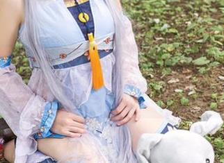 头条女神 - 王竹的比基尼之旅，美图让人停不下来了！
