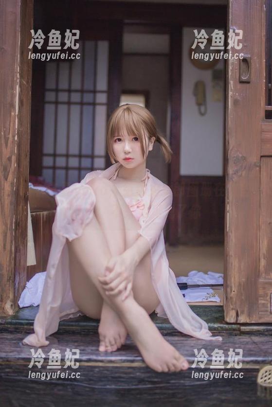 跟着宅夏yoko，免费兔女郎图册在这里等你，不来看见鬼了你