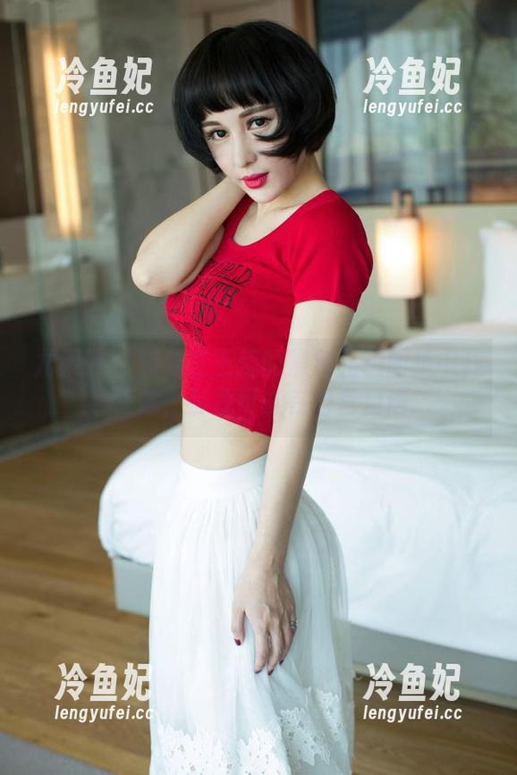 尤果网-王莹 尤果网 - 如果在王莹的黑色私拍图集中找寻深意,那我可能在自言自语...