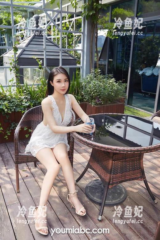 尤蜜荟-Yomi悠蜜 尤蜜荟 - 厨娘Yomi悠蜜的新片来了,原图看完就想去搞事情,顺便下载个教程!