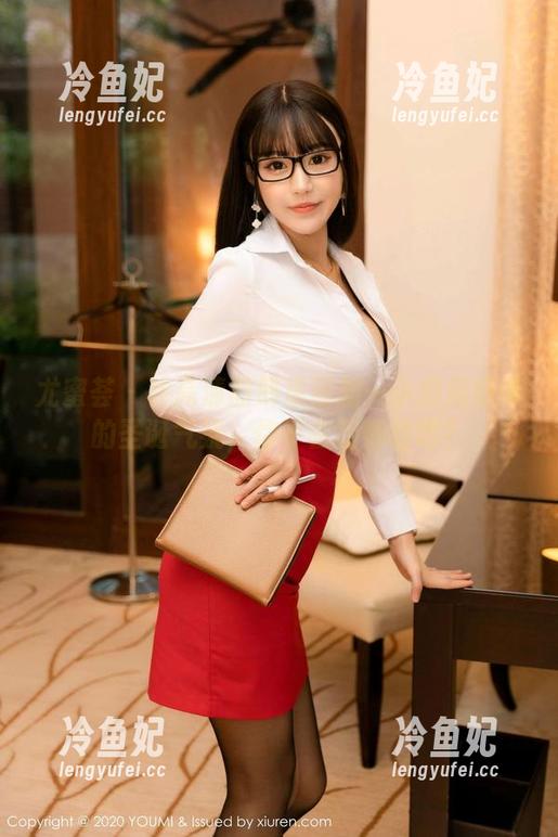 尤蜜荟-周妍希 尤蜜荟 - 往高清图册里添加一小撮周妍希的圣诞气氛,你不会后悔的吧?