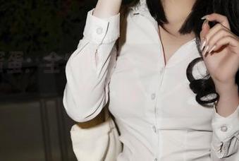 您的蛋蛋：全套白衬衫耀眼图集，让我也想穿一件！