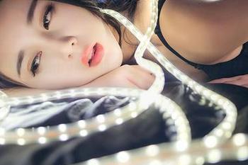 推女神 - 汪佩妮Penny的黑白在线：每一个细节都想让人多看一眼的资源