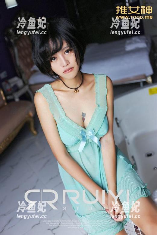 推女神-穆菲菲 推女神 - 穆菲菲的私拍修女找到了美丽的信仰,图片真让人意外!