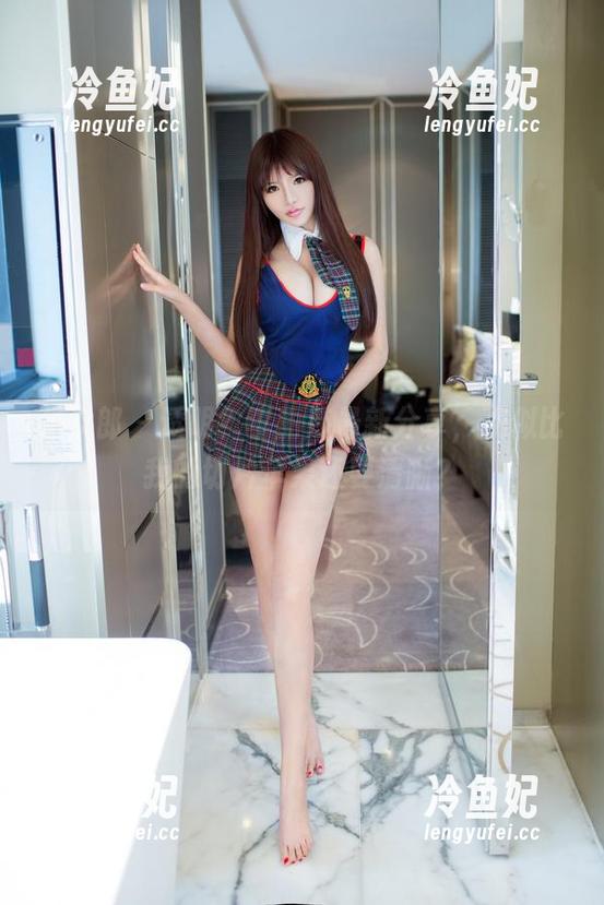 推女郎 - 透明？李丽莎最新分享，貌似比我的切片苹果还要清晰？