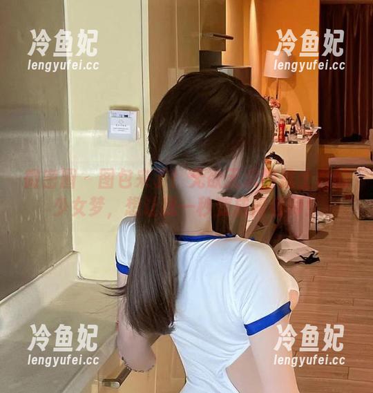 无欲无求的推土君 微密圈 - 图包来了!无欲无求的推土君的少女梦,想让我一秒变成何老师!