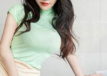 星颜社 - 果儿Victoria玩票般的私房旗袍：想穿的和你想的都在这儿！