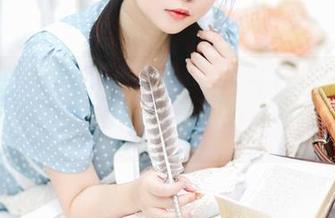 小心，黑桃A！是依酱呀的写真资源已经上线，快来加入我们的乐队吧！