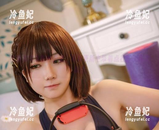 在是本末末的办公室，写真更新中带着点社畜的真实反应