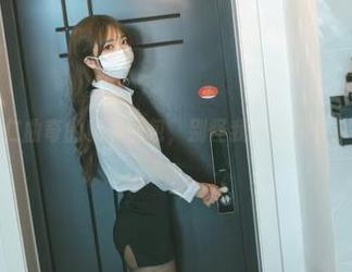 当你打开杏仁曲奇的秘书图包，别怪我没提醒你：后果自负！
