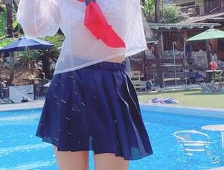 你见过柳丸的最新体操服吗？这些照片真能看得我晕，哈哈。