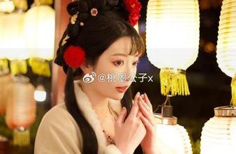 桃墨公子带来的希娜小姐套图分享，看完只想说一句：果然有点皮
