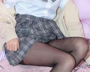森萝财团 - Sia的私人空间：我是第一观众，她是她的少女梦