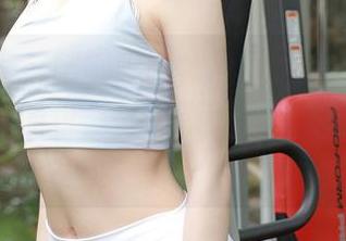 模范学院 - 吧啦吧啦，唐琪儿Beauty的校园写真图包，每一张都不想跳过，扎心了～