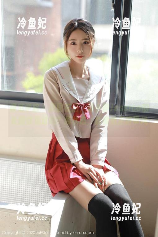 模范学院-蒋小静Jessica 模范学院 - 原图在这,蒋小静Jessica的长腿你见过吗?那状态,就像她走路带风。