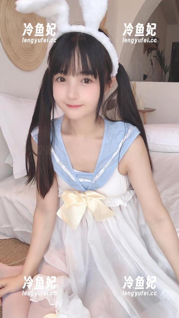 樱井宁宁的“小黑猫”COS，一只比我还会撒娇的猫咪？！