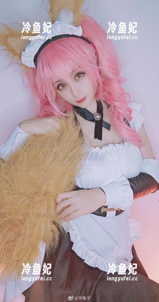 一滴水，一缸梦，汐兔子最新写真集，浴缸里的灵感盛开