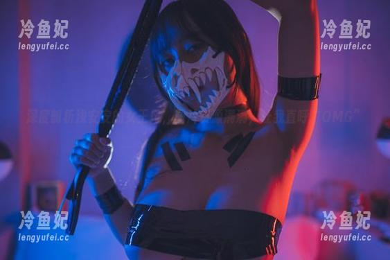 深度剖析浅安安的女王风，图片资源满满，让我直呼“OMG”！