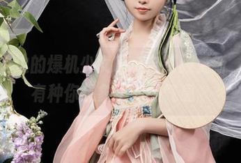 原图里边的爆机少女喵小吉制服更新，总是有种你想象不到的气息。
